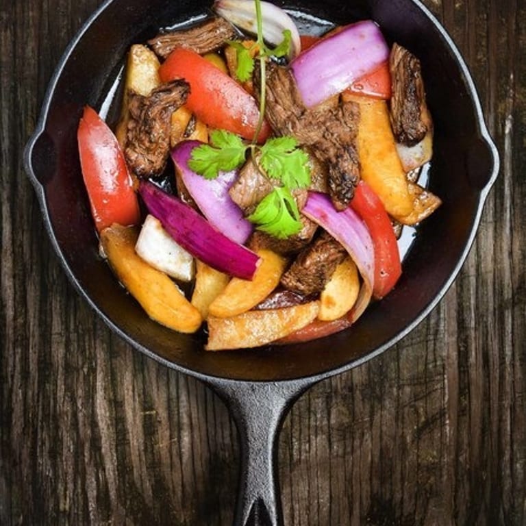 Arroz con Mariscos: A Peruvian Seafood Delight