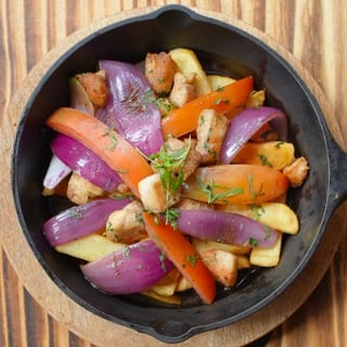 Pollo Saltado