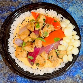 Pollo saltado bowl
